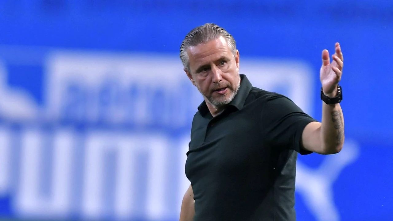 Adevărul despre plecarea lui Reghecampf de la Craiova: „Au intervenit niște chestii!” Antrenorul a spus totul într-un discurs maraton