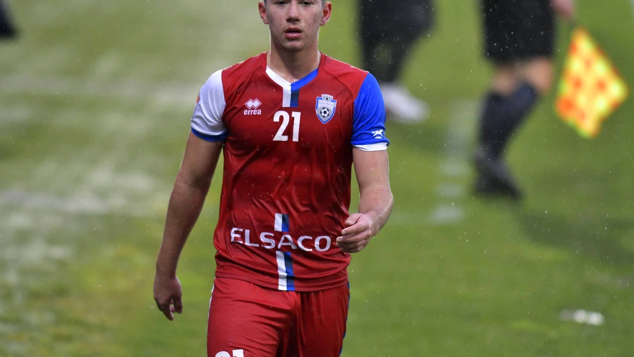 Continuă transferurile la FC U Craiova 1948. Marius Croitoru își aduce băiatul la echipa lui Adrian Mititelu