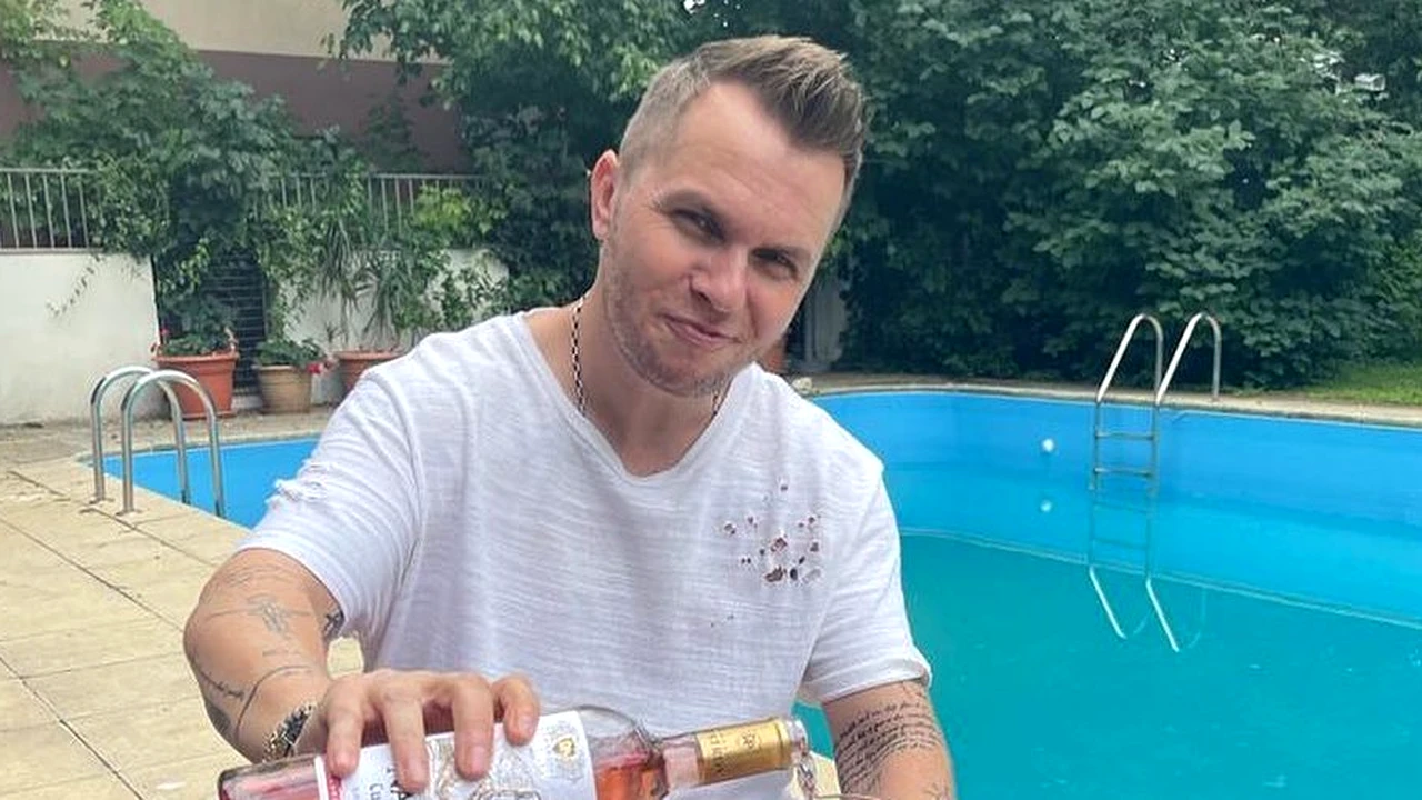 Faceți loc, Codin Maticiuc pe primul loc! Gloriile Rapidului, evacuate pentru un playboy