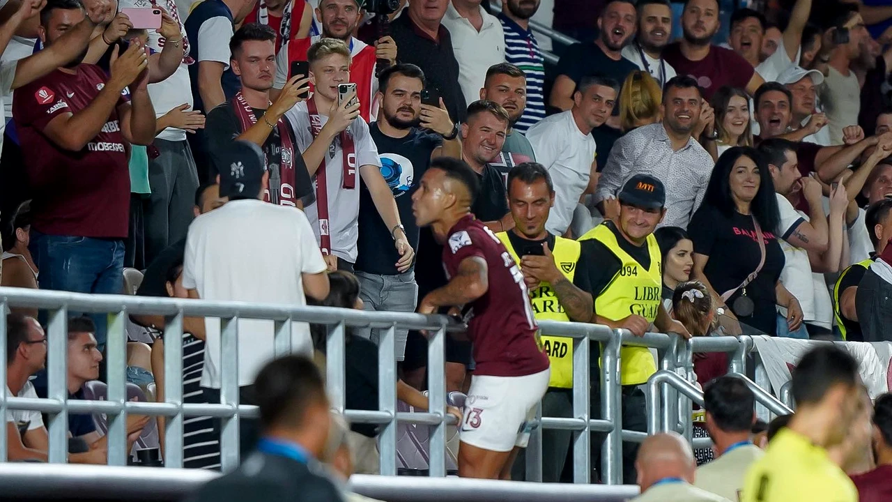 Au dărâmat redUTA. Giuleștiul s-a dat în spectacol și pe teren, și în tribune cu arădenii. GALERIE FOTO