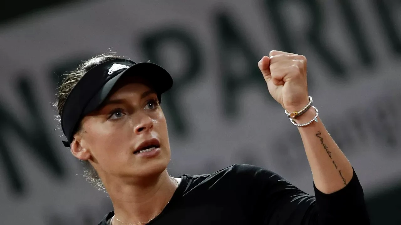 Ana Bogdan a obținut la Iași primul trofeu WTA din carieră. Victorie splendidă reușită în fața lui Udvardy
