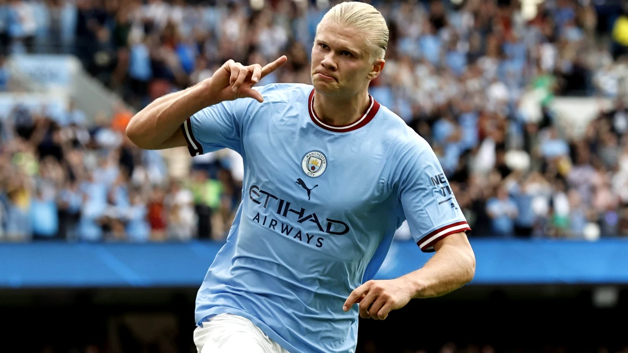 Erling Haaland își continuă evoluțiile maiestuoase la Manchester City. Norvegianul a reușit primul hat-trick în tricoul ”cetățenilor”