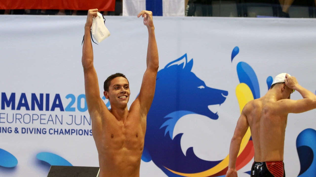 UPDATE | David Popovici, victorie fabuloasă la 100 metri liber, Bianca Costea, aur la 50 metri
