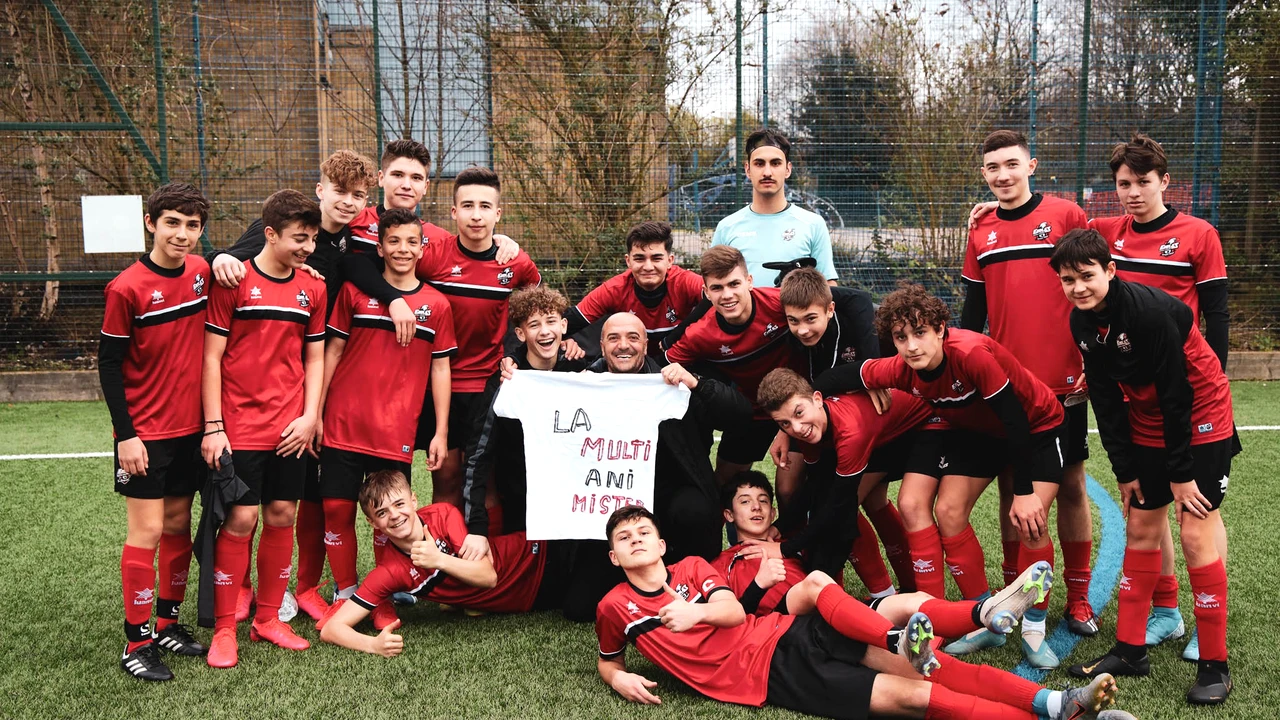 EXCLUSIV. Gabi Dumitru conduce o Academie de fotbal la Londra: ”Să fim gladiatori, nu pisici cu West Ham! Ar trebui să asistăm la seara de poveste a lui Coman”. De ce Miculescu i se pare un transfer inutil