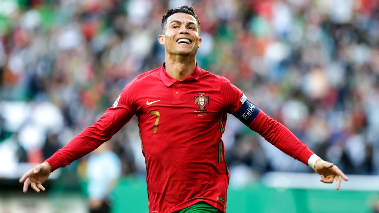 Salariul fabulos pe care îl primește Cristiano Ronaldo dacă acceptă această ofertă. Care ar putea fi destinația portughezului