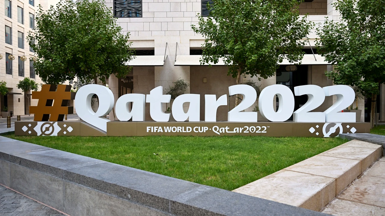 FIFA, răspuns ferm după protestele generate de Cupa Mondială din Qatar: „Să ne concentrăm pe fotbal!”