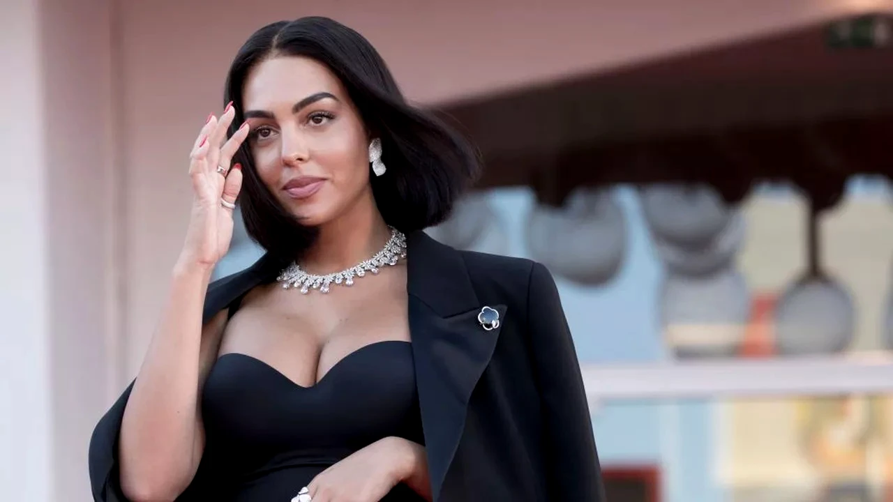 Georgina nu credea că se va afla asta! Fostul ei iubit, dezvăluiri șocante: Cu cât o plătea pe lună pe partenera lui Cristiano Ronaldo