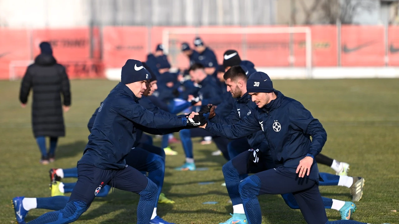 Epurarea lotului la FCSB nu se mai termină. Ce jucători sunt pe făraș în tabăra vicecampioanei