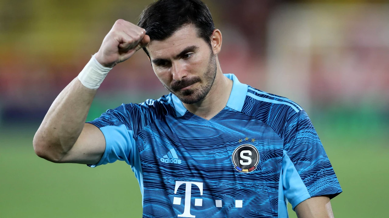 Situația lui Florin Niță, din ce în ce mai dificilă. Portarul naționalei României nu mai prinde lotul la Sparta Praga