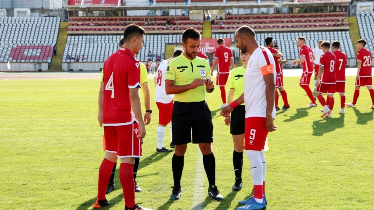 Dinamo Badea, scorul anului în România. Cu ce scor a putut să se termine meciul