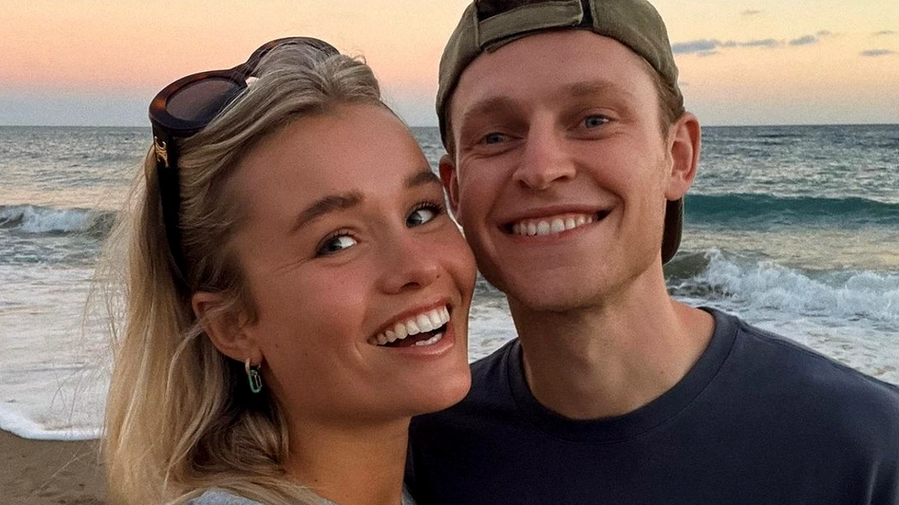 Totul pe bogăție. Iubita lui De Jong are adidași unici în lume. Cât a costat o pereche