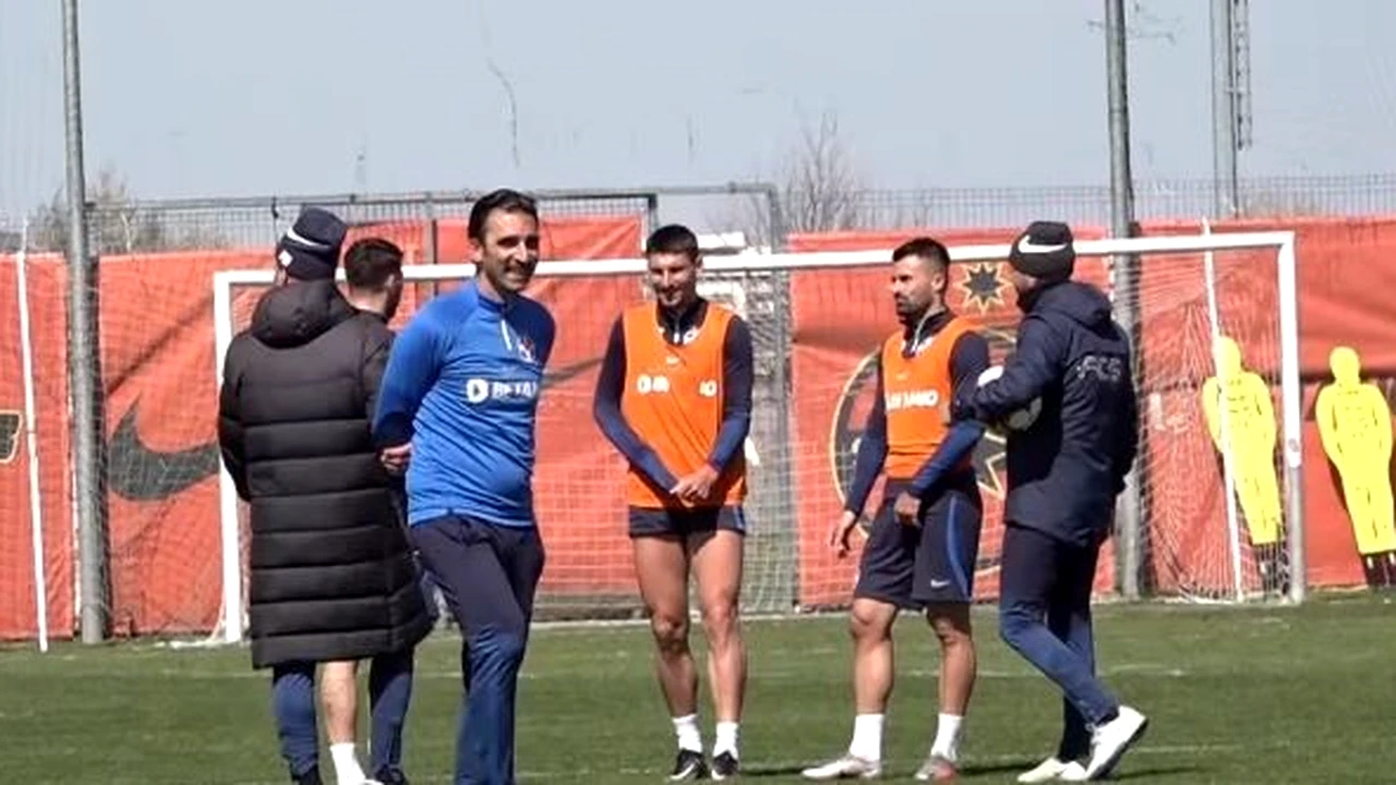 “Nu a venit aici să fie secund!” Probleme pe banca FCSB după numirea lui Charalambous? Ce spune unul dintre apropiații săi