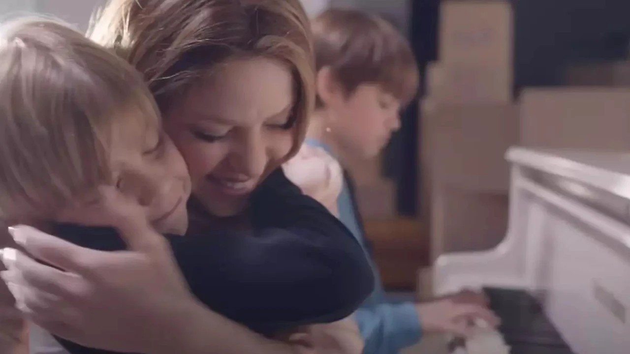 Shakira, cel mai emoționant videoclip după despărțirea de Pique. Cum s-a filmat alături de băieții ei: „M-au făcut să plâng”