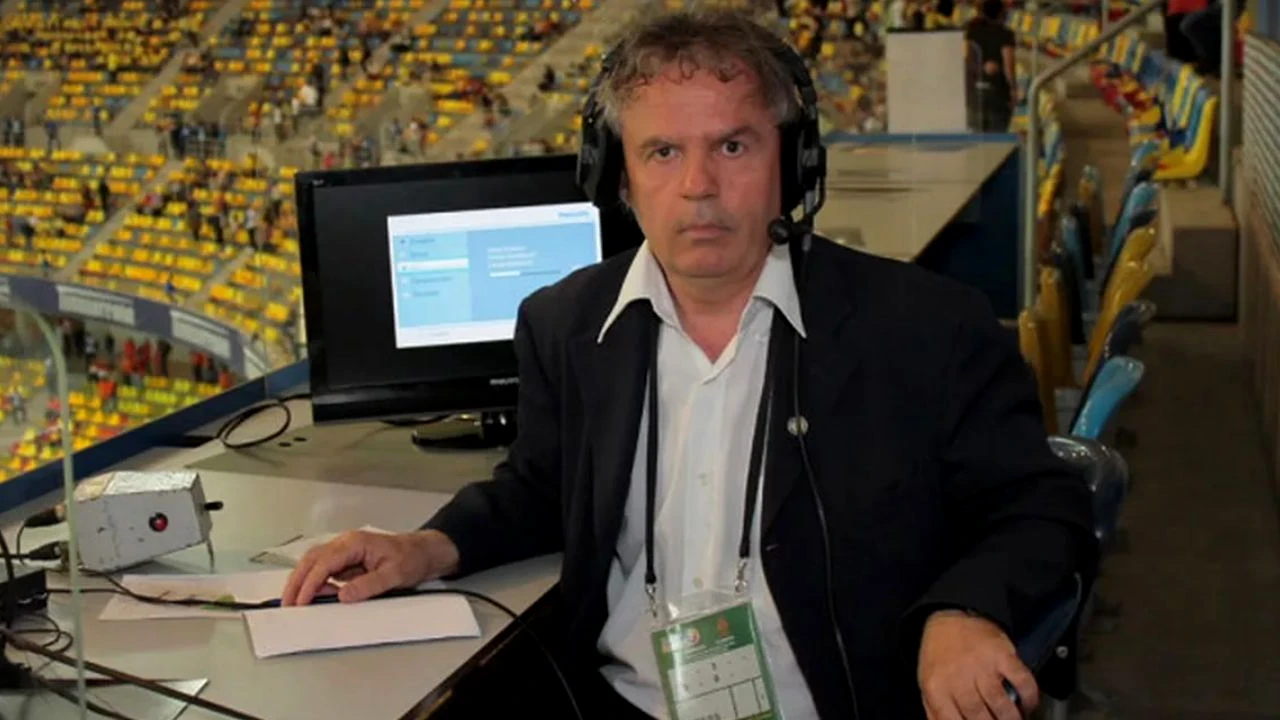 Dinamo – Universitatea Craiova, LIVE, luni, 21:30, pe playsport.ro. Ilie Dobre va comenta meciul de la Arcul de Triumf