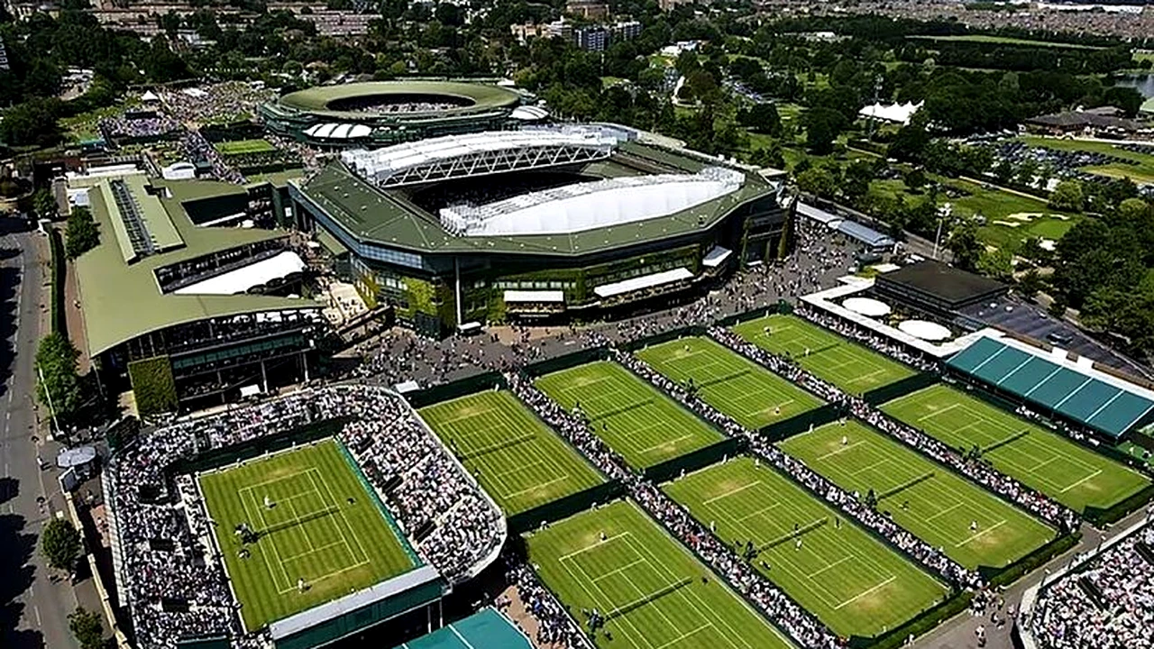 Start bun la Wimbledon 2023. Avem trei sportive în turul doi
