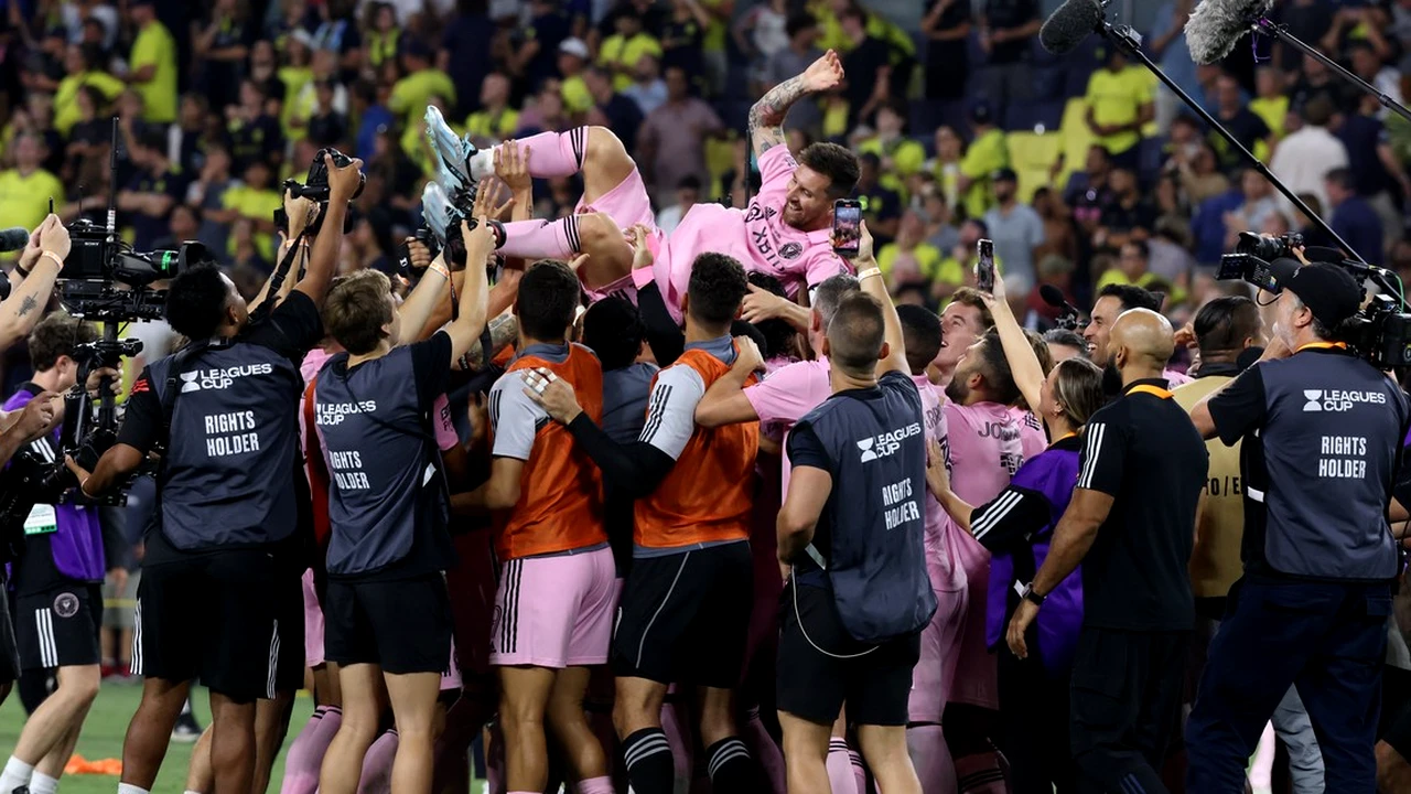 Gestul emoționant făcut de Leo Messi după ce a câștigat primul trofeu cu Inter Miami. Imaginile fac înconjurul lumii. Video