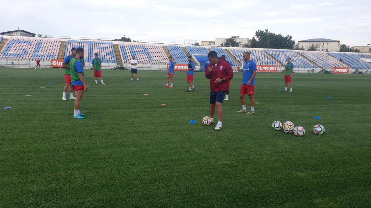 El e fotbalistul român care și-a tatuat toată familia pe corp: „Cei slabi devin eroi”