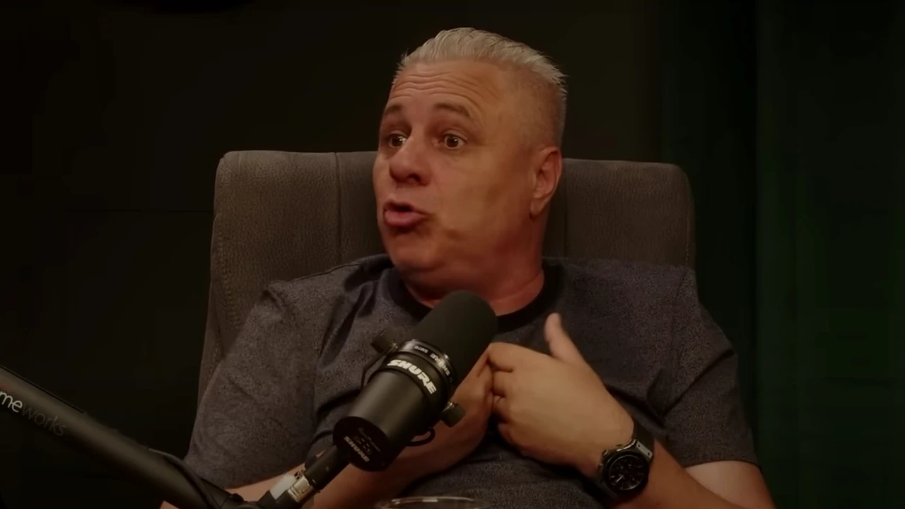 Episodul șocant din viața lui Șumudică. „Băiatul meu mi-a zis: ‘Tată, o să ne vinzi și pe noi’.” Ce dramă a asuns de ochii tuturor