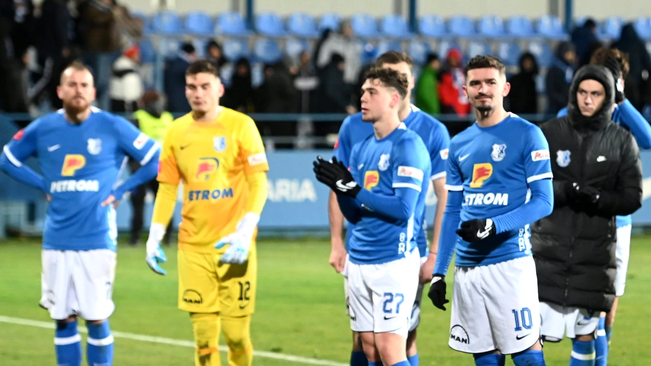 Nu l-a ajutat deloc titlul câștigat în România. Decarul lui Hagi a ajuns jos de tot. Cu cine a semnat fotbalistul care a luat campionatul sezonul trecut cu Farul