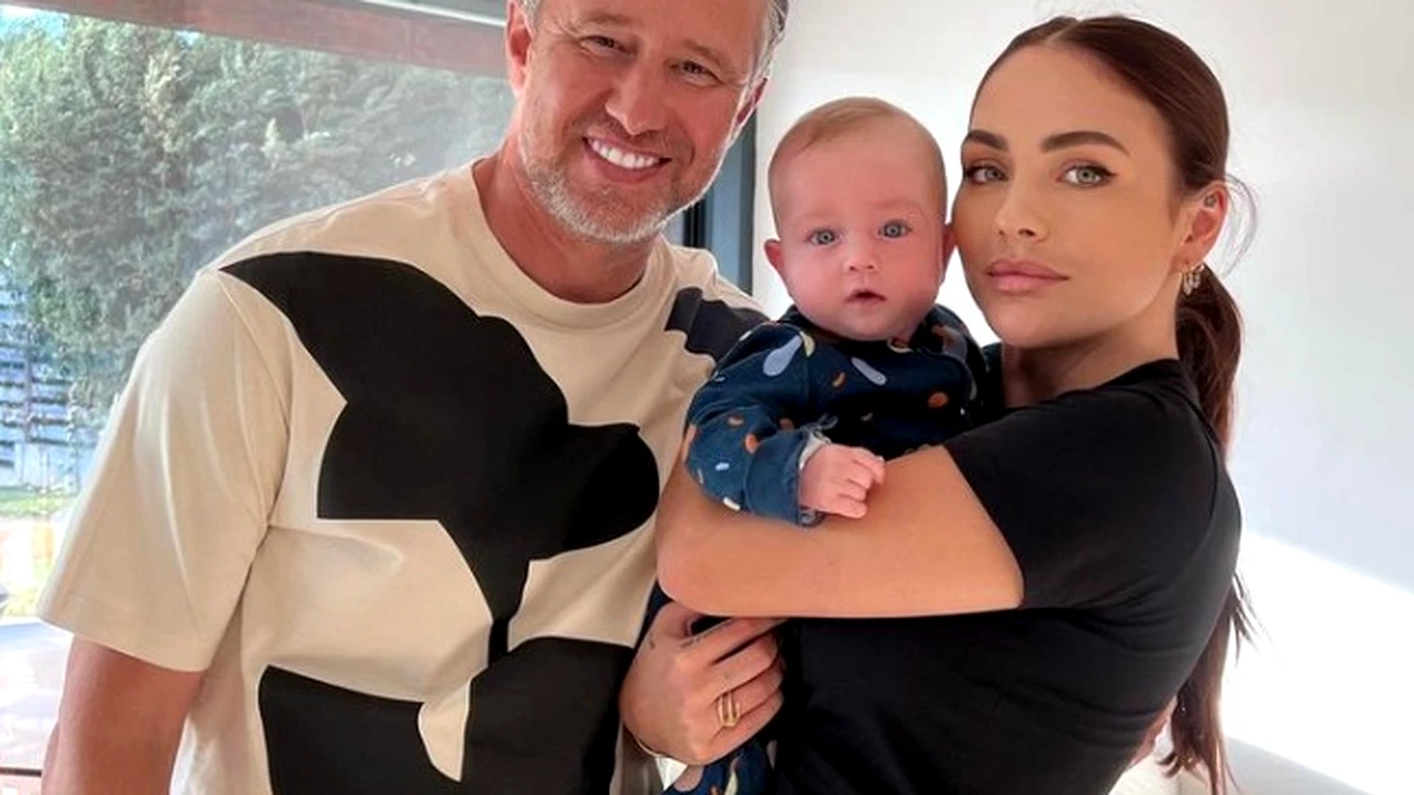 Anunțul momentului făcut de Corina Caciuc imediat după ce Reghe a plecat la arabi! Ce s-a întâmplat în casa lor: E din nou însărcinată?