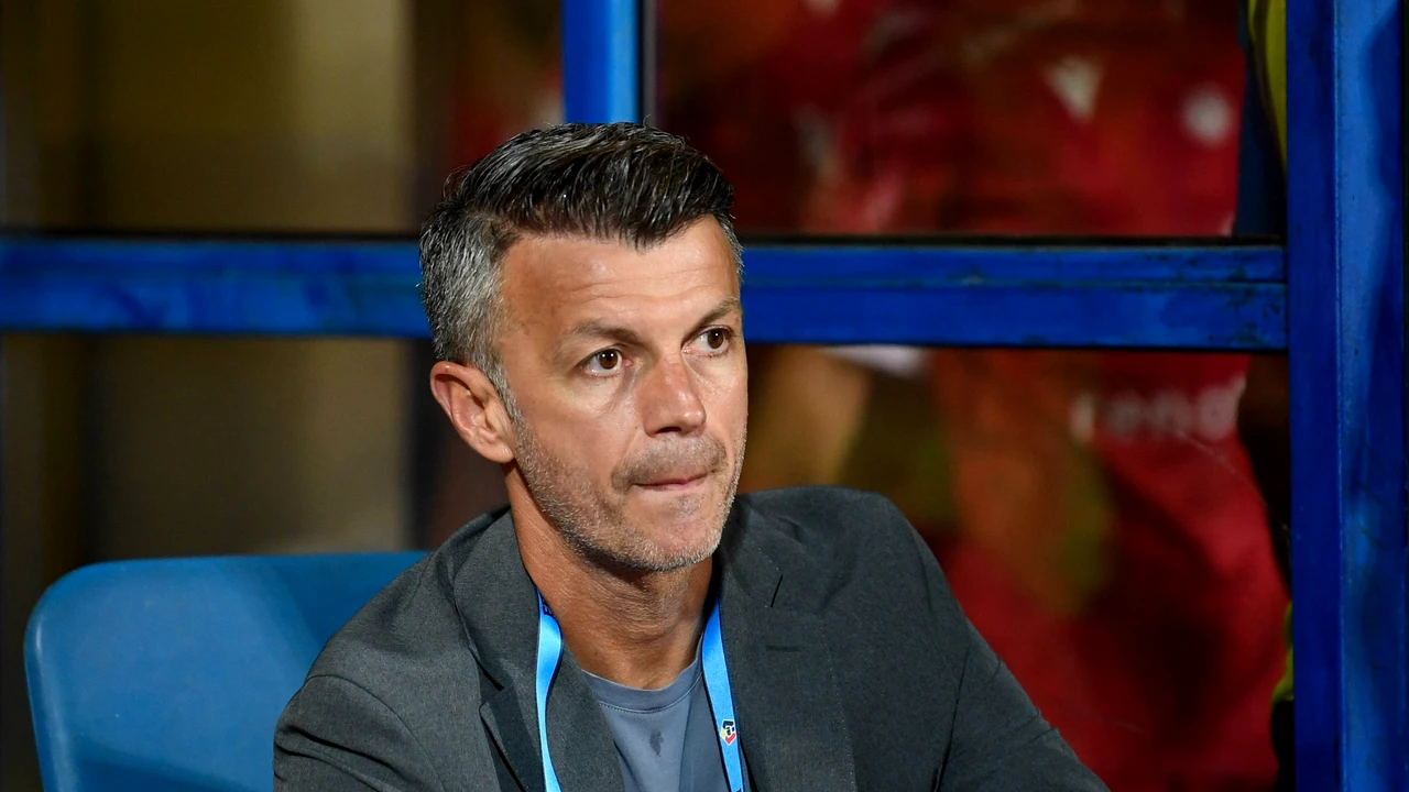 „Un fundaș mediocru! E greu să-i ceri pricepere!”. Cornel Dinu, atac devastator la adresa lui Ovidiu Burcă