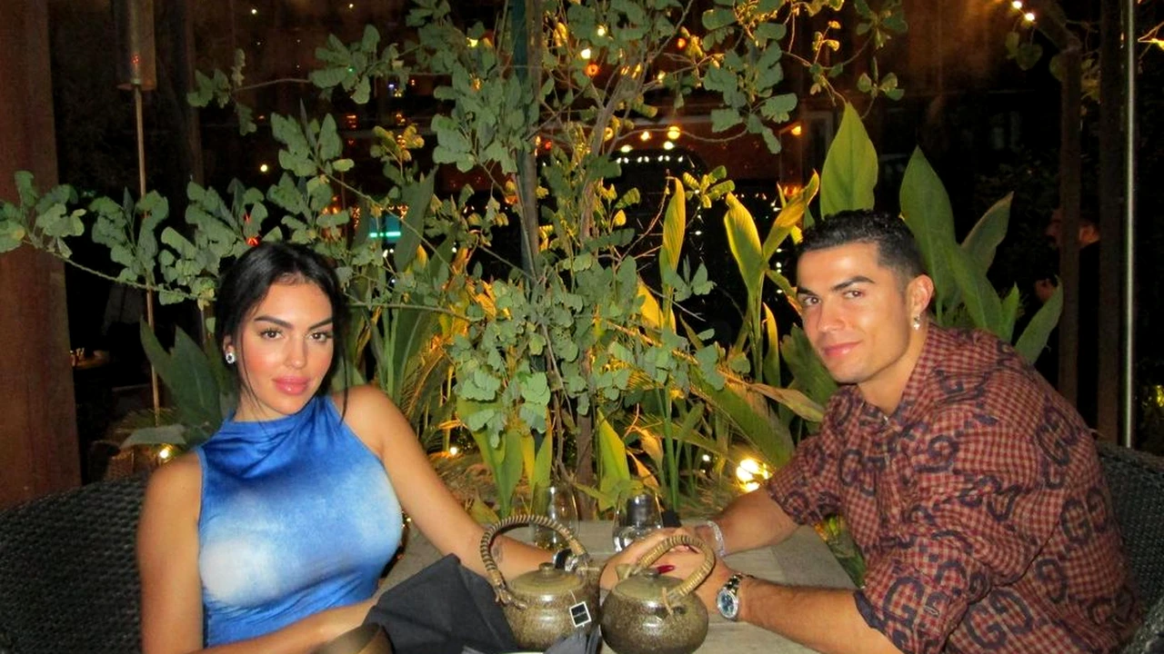 Blugii mulați i-au pus în evidență corpul perfect. Ținuta inedită în care Georgina lui Ronaldo a apărut pe gazon: „Am învins”