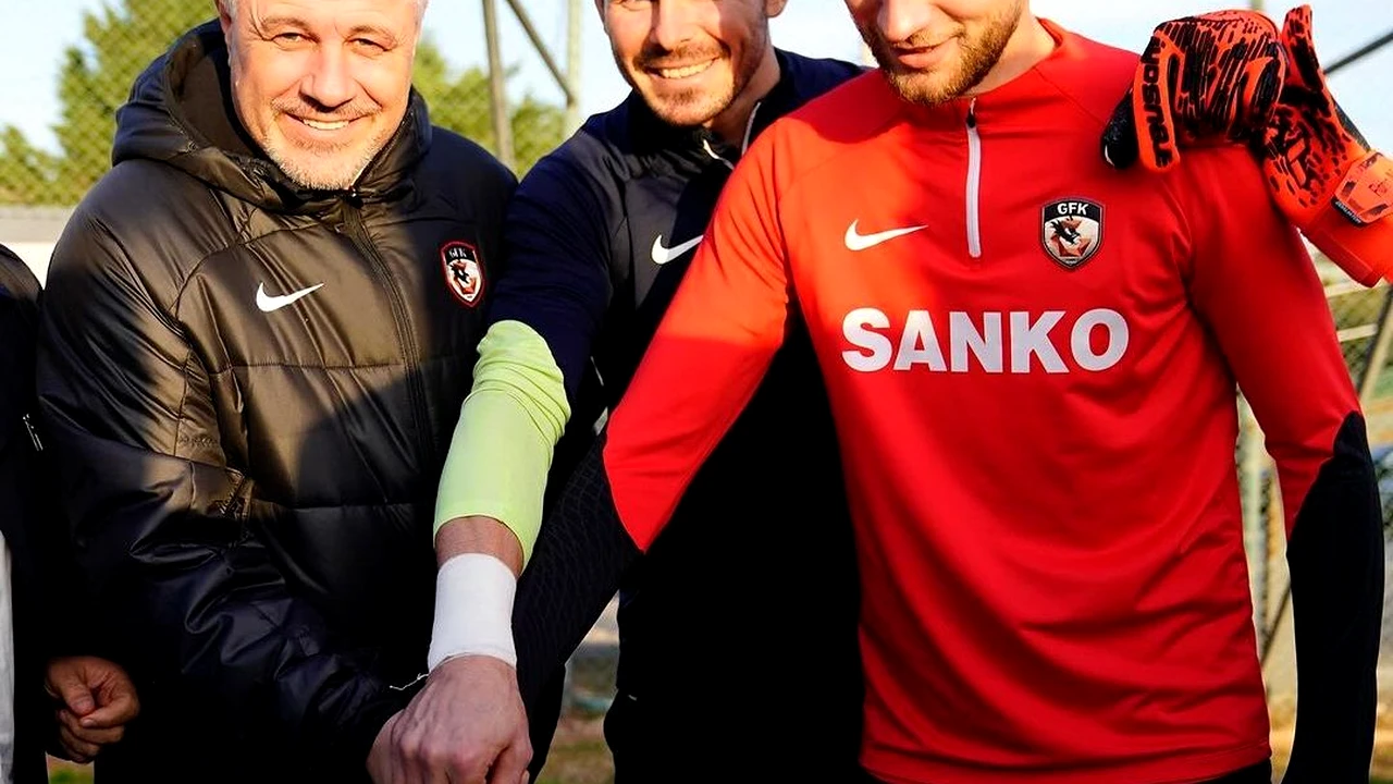 Românii Marius Șumudică, Florin Niță și Denis Drăguș au sărbătorit calificarea naționalei