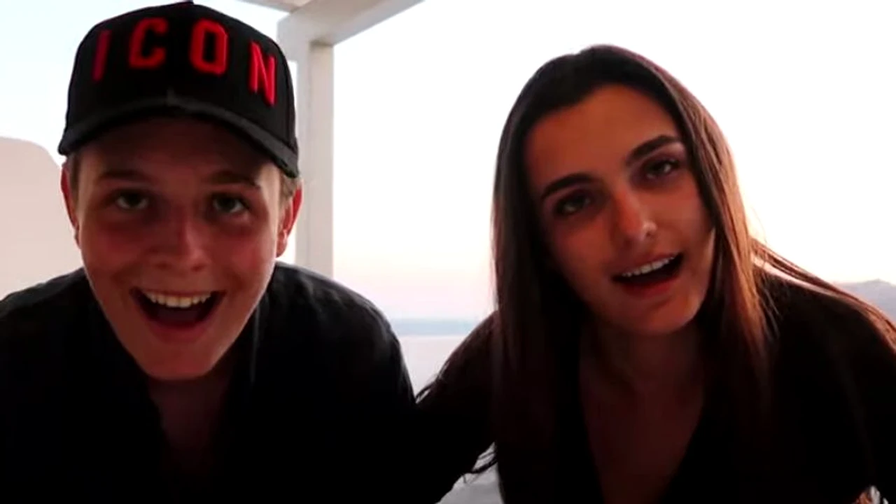 Ce i-a spus Mario Fresh lui Aris Eram când a aflat că ar avea o relație cu Laura Giurcanu: „S-a înroșit”