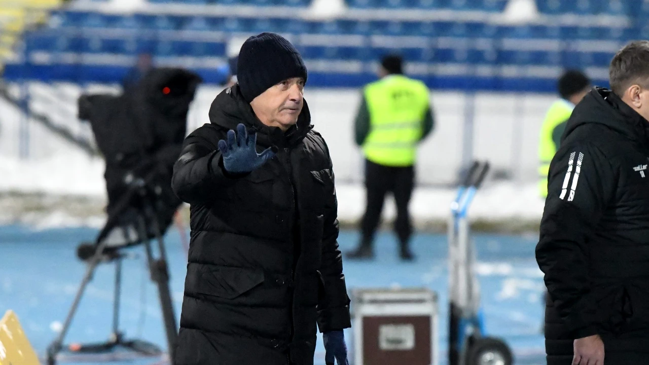 Mircea Rednic a dat de pământ cu jucătorii lui, la finalul meciului Poli Iași – UTA 1-0. „Am dormit”