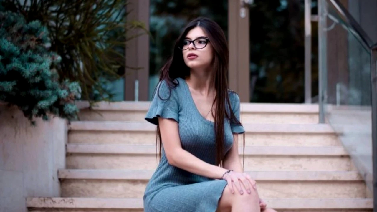 “Niște lucruri blocate pe alte platforme”. Iubita șefului de la Dinamo face senzație pe o platformă pentru adulți. Imaginile sunt prea fierbinți ca să le privești în altă parte!