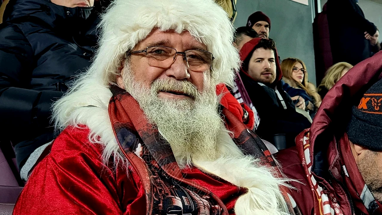 Moșul a venit cu sacul gol pe Giulești! I-au dat loc degeaba la VIP