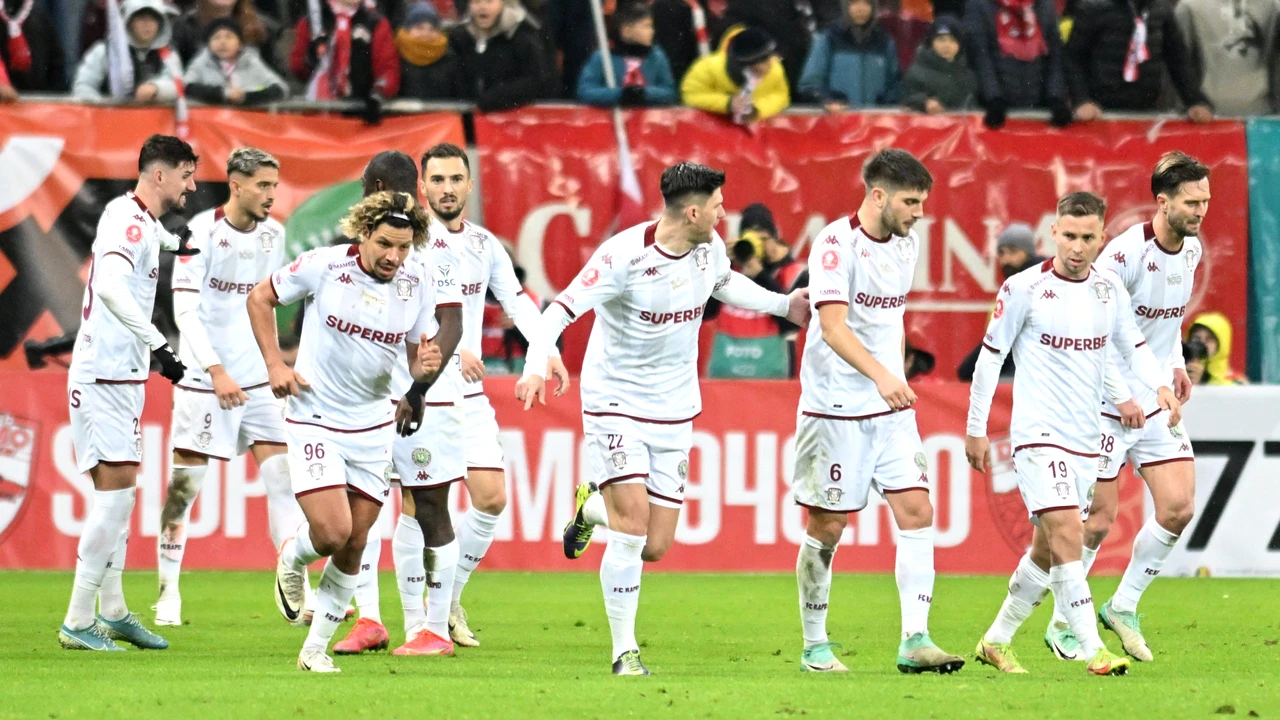 Așa ceva nu s-a mai văzut! Cum s-au „teleportat” fanii Rapidului la derby-ul cu Dinamo, de pe Arena Națională