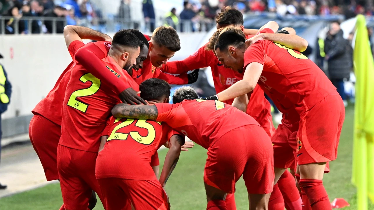 „Aseară am văzut Steaua! Poate spune oricine, orice”. FCSB, ridicată în slăvi după victoria cu Universitatea Craiova