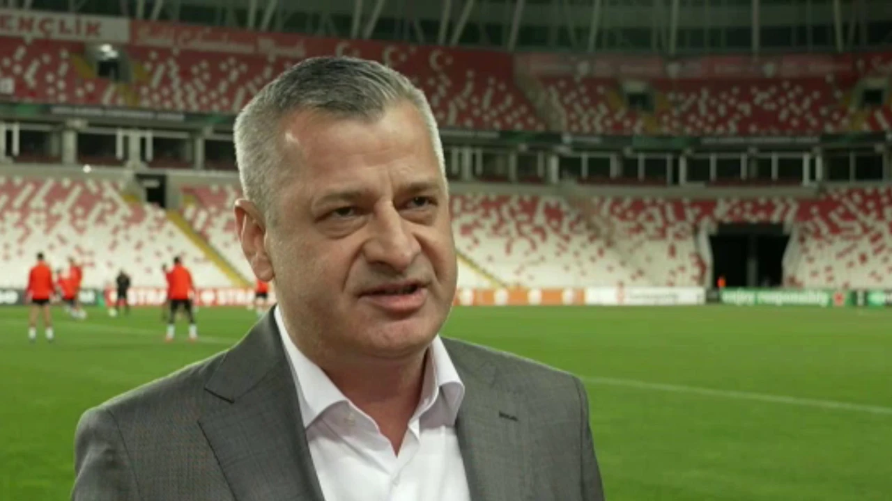 CFR Cluj chiar vrea să-i „sufle” titlul FCSB-ului! Neluțu Varga aduce un atacant nigerian și bifează al 5-lea transfer