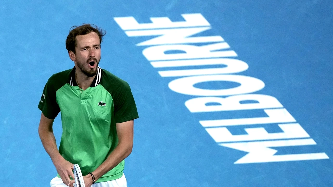 Daniil Medvedev, revenire fabuloasă în semifinala cu Alexander Zverev de la Australian Open 2024. A fost condus cu 2-0, dar a câștigat meciul și va juca în ultimul act cu Jannik Sinner