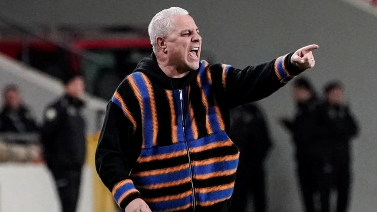 Bătaie pe aeroport după ce s-a luat de Şumudică. Poliția a trebuit să intervină de urgență