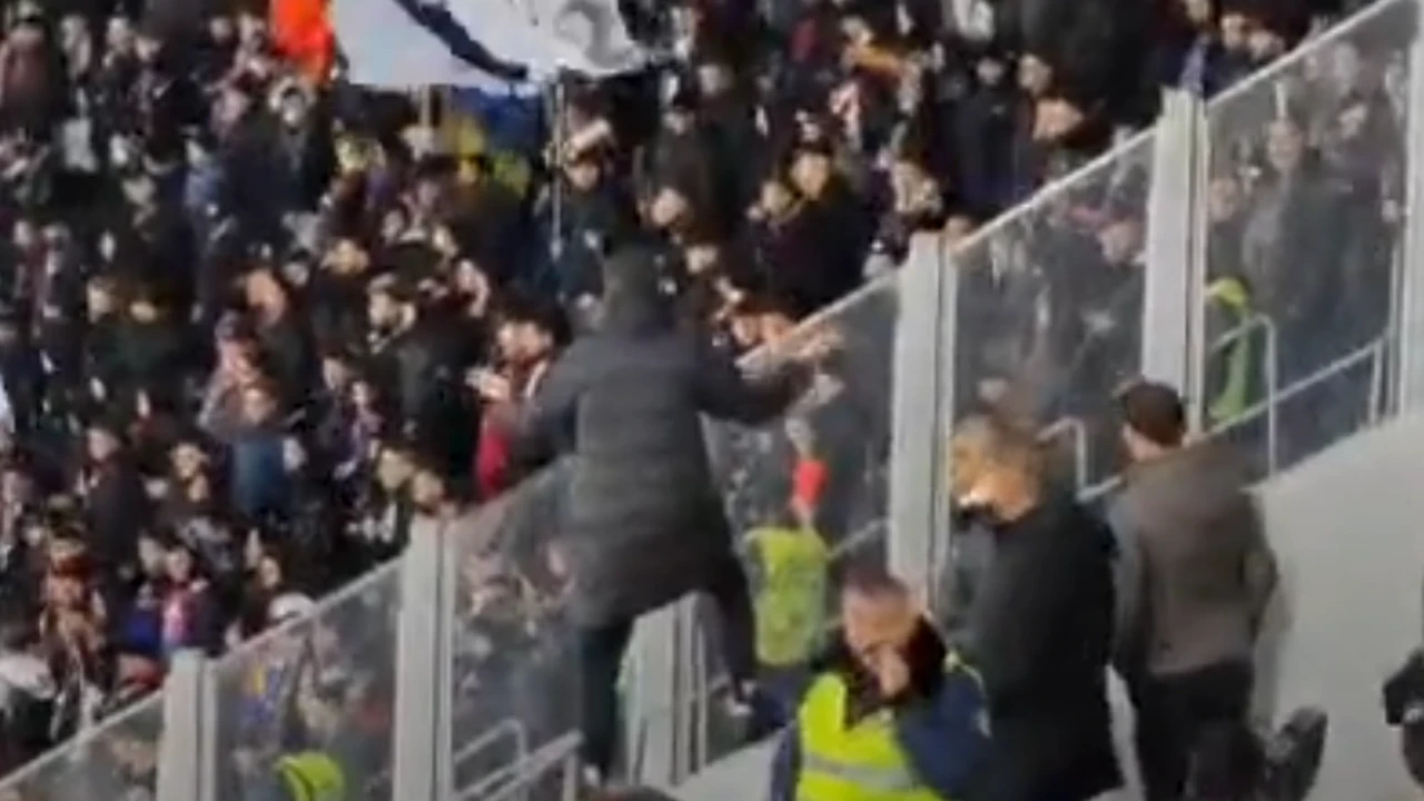 Reacție incredibilă a lui Meme Stoica la finalul meciului cu Craiova. Sus, pe gard! Sunt scenele care nu s-au văzut la TV! Video