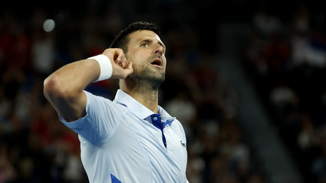 Ce măcel! Novak Djokovic și-a spulberat adversarul din optimile Australian Open. Premieră în istoria ATP. Cu cine va juca în sferturi. Foto