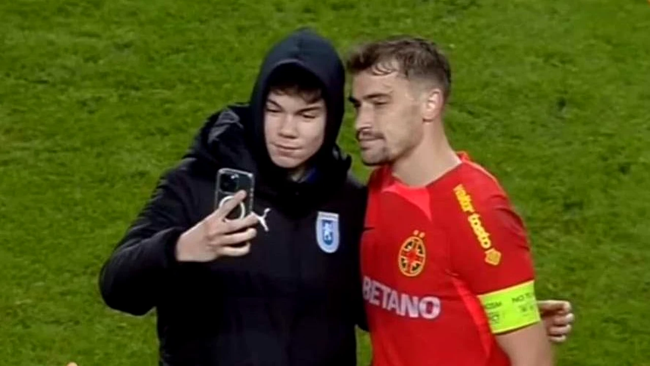 Atac standalos al ultrașilor olteni la adresa copilului care și-a făcut poză cu Olaru după dezastrul cu FCSB! E vărul vedetei Mitriță: „Afară cu acest gunoi”