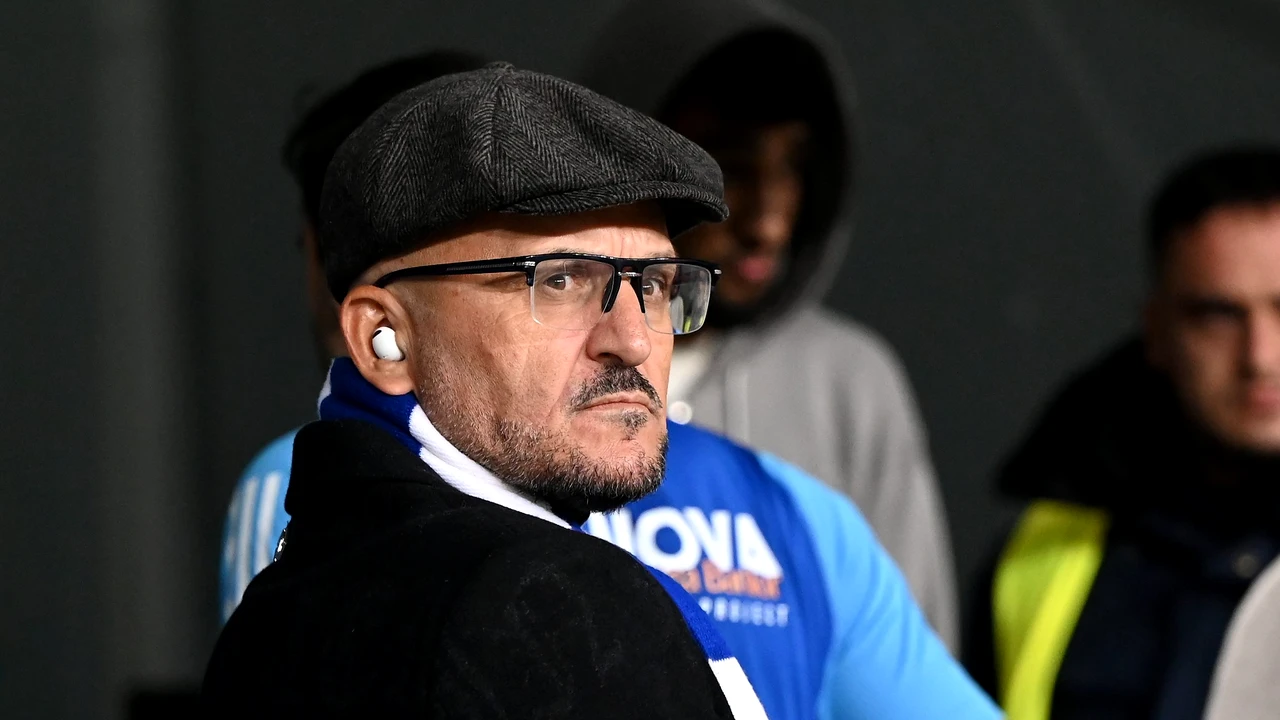 „Nu am studii medicale să vorbesc despre Mititelu”. Dumitru Dragomir, atac crunt la adresa patronului FCU Craiova