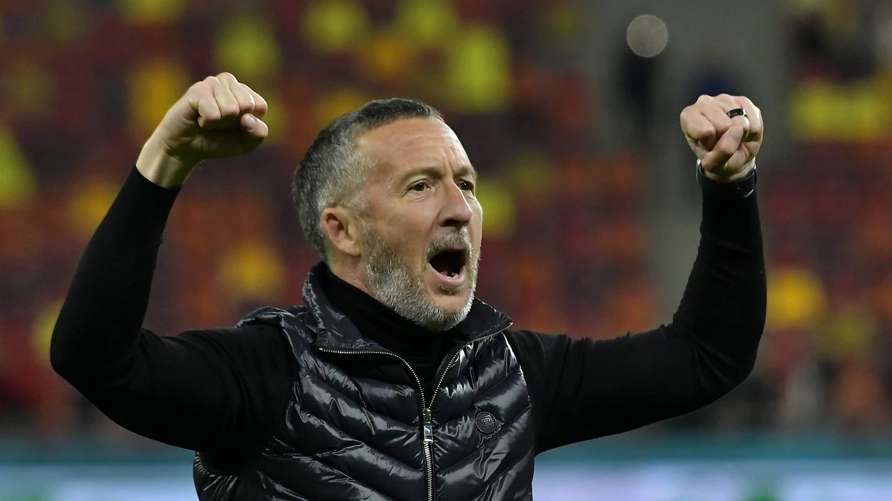 Mihai Stoica, reacție virulentă după ce a fost „interzis” pe banca FCSB-ului: „Cristi Balaj stă în continuare!”