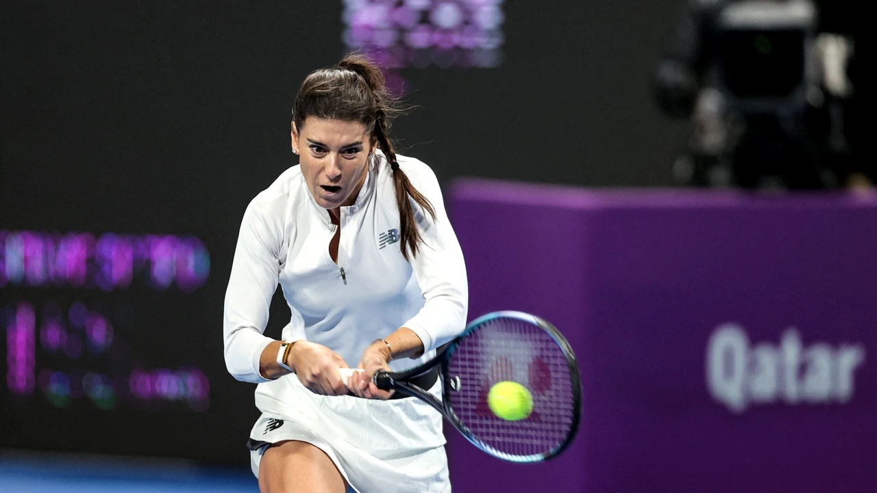 Sorana Cîrstea, spulberată de Iga Swiatek, în turul 2 de la Doha