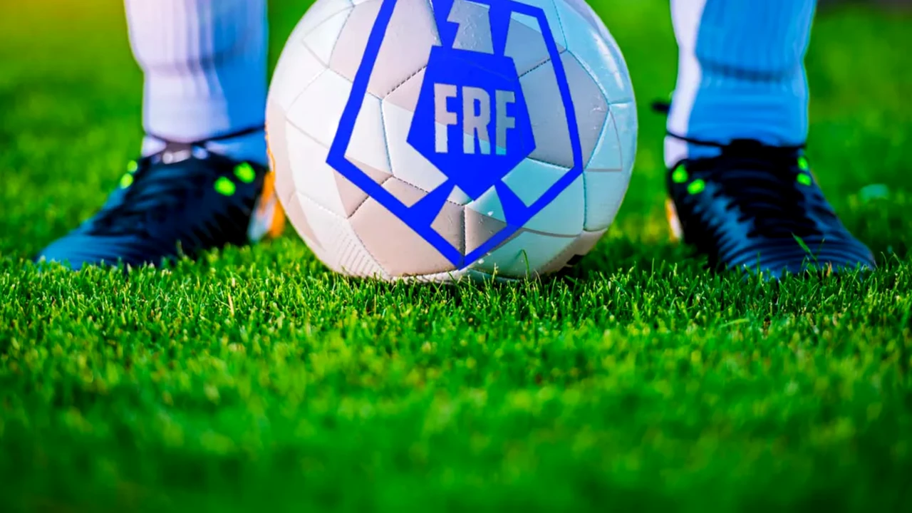 Veste șoc în sportul românesc: „România are două federaţii de fotbal!”