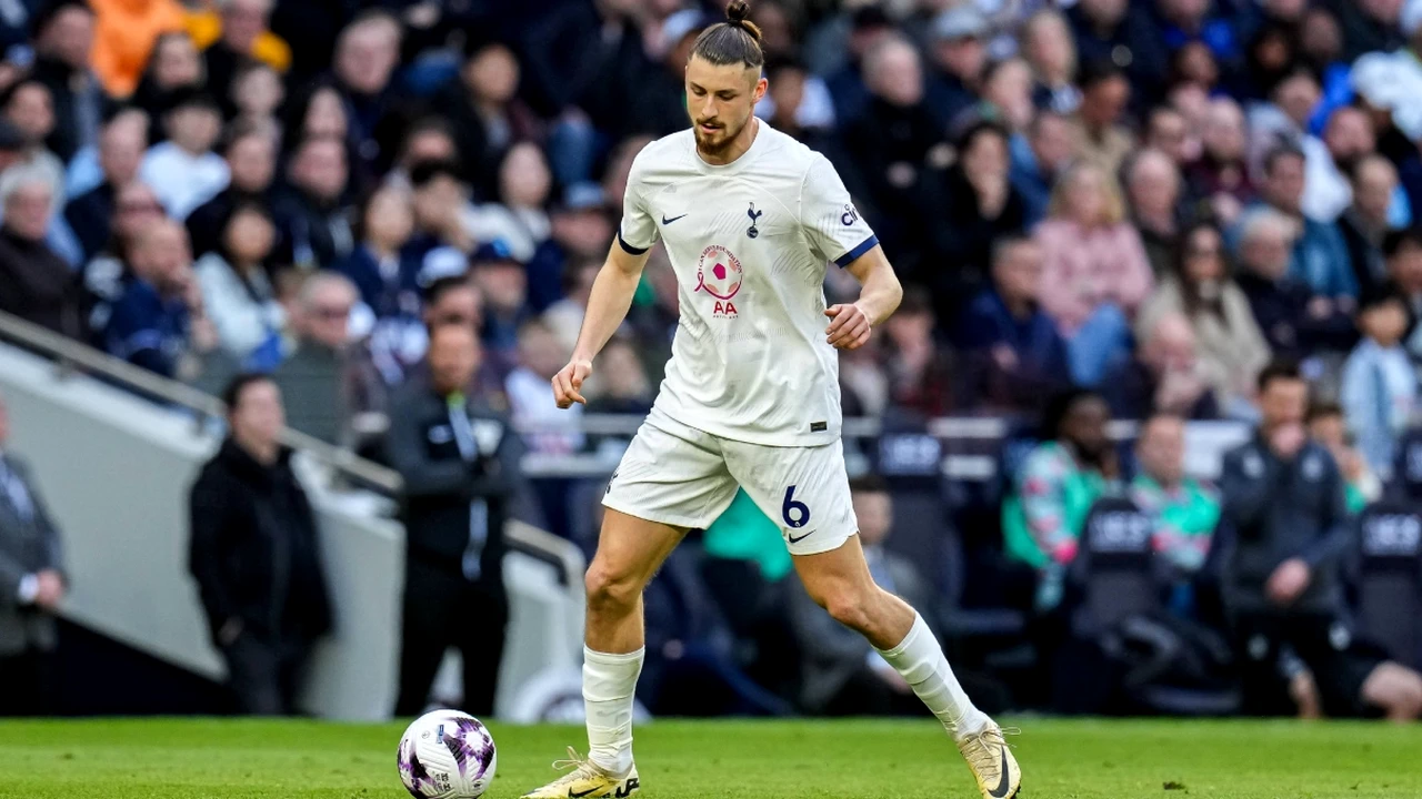 Anunț crunt pentru Radu Drăgușin! Ce decizia a luat antrenorul lui Tottenham