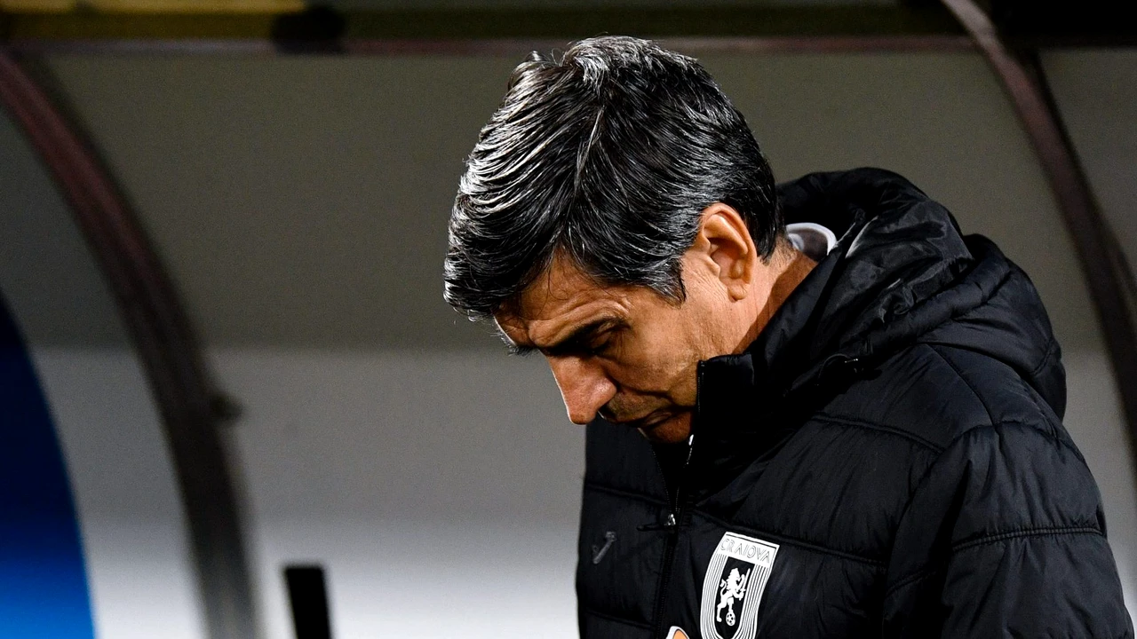 Pițurcă îi spune lui Rotaru să facă la fel ca Becali dacă vrea titlul: “Nu joacă spectaculos, dar bat”. Reproș frontal pentru patronul Craiovei: “El ascultă de jucători”