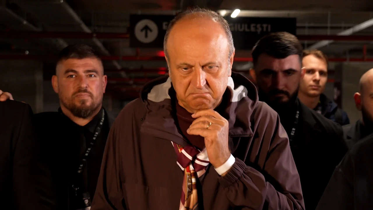 Șumudică îi ține „batista” lui Șucu după ce i-a văzut suferința: „Jur, îmi pare rău. Păcat, păcat, păcat”. Ce mesaj îi transmite milionarului care conduce Rapidul