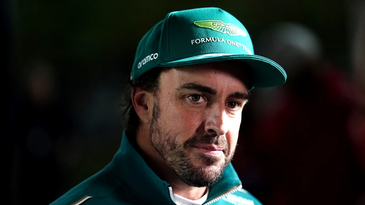 Formula 1: La 45 de ani, Fernando Alonso îşi prelungeşte contractul cu Aston Martin până în 2027