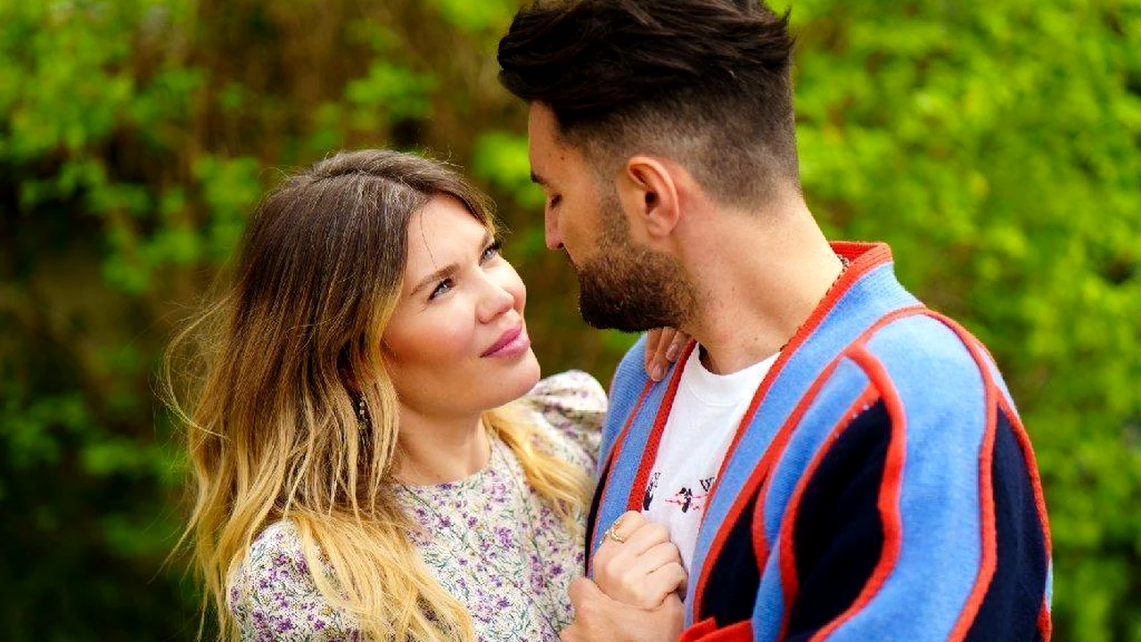 Prezentatorul Românii au Talent și fosta prezentatoare Chefi la Cuțite și Asia Express, prezenți la un ritual de exorcizare. Ce au făcut Gina Pistol și Smiley în Bali