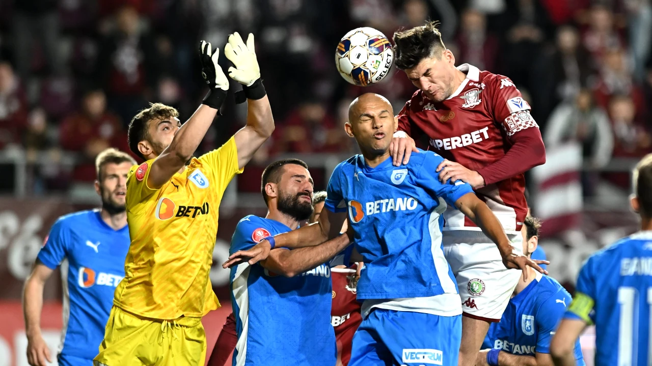 Moment uluitor în Rapid – Universitatea Craiova! Hațegan nu a acordat penalty, după ce un jucător a atins mingea cu mâna