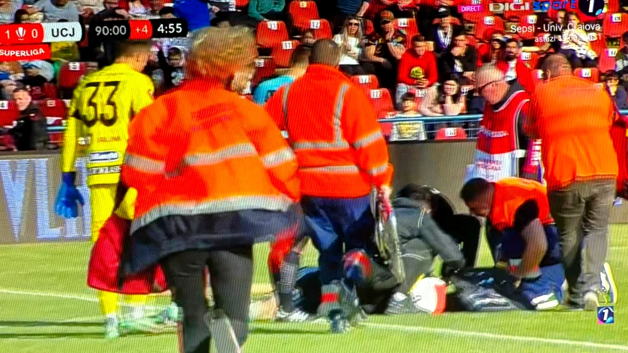 Lui Dan Nistor i s-a făcut rău după ce a fost umplut de sânge! Momente de panică la Oțelul – U Cluj. Foto